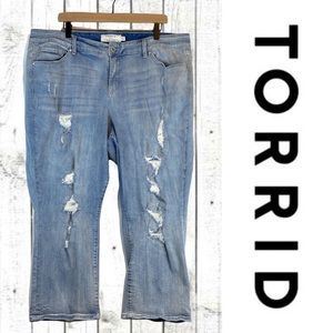 TORRID Women’s Size 22 Denim Jeans Skinny Fit Cropped Capri Stretch Destructed